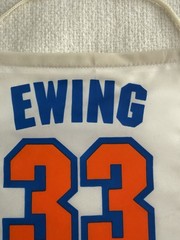 NY KNICKS PATRICK EWING BANNER SGA MSG RETIREMENT NUMBER #33 NBA BASKETBALL