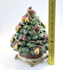 2000 Fitz and Floyd “5 Golden Rings” 12 Days of Christmas Tree Lidded Box