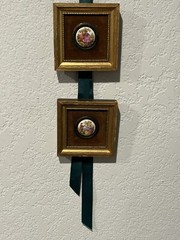 2 Vintage Fragonard Porcelain Courting Couples Square Brown Mat Gold Frames