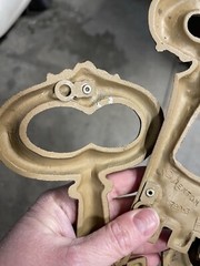 Set Of 2 Sexton Cast Metal Wall Skeleton Keys Gold Brass 1971