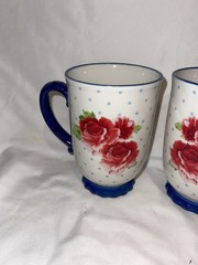 4 Large Pioneer Woman Ceramic Mugs ￼roses Fun