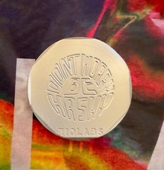 710 LABS -Limited Edition Grinder -Don’t Worry Be Hashy Logo – NEW & UNUSED!