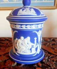 Wedgwood – (Only) – Cobalt Blue – Antique Covered JAR – 4″ – Mint