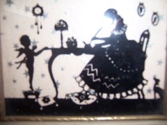 VINTAGE UNBRANDED REVERSE SILOUETTE WOOD FRAMED WALL HANGING