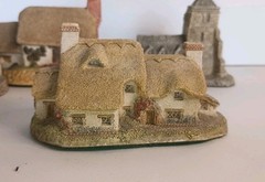 Vtg David Winter English Cottages Lot Of 6, 5 are Signed! Enesco, Collectibles