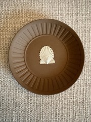 Wedgwood Jasperware Taupe Brown Pin Tray Trinket Dish Shell Motif 4 ½”