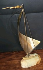 De Mott Brass Sailboat 1970s Quartz Base Signed Mid-Century Modern Decor DeMott
