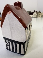 Mudlen End Studio Felsham Suffolk Pottery Miniature House Cottage #16 Red Roof