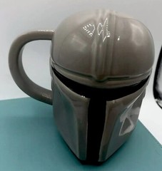 Star Wars 😊 The Mandalorian Mando the Bounty Hunter Helmet Ceramic Mug