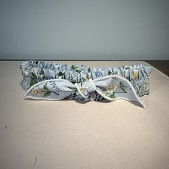 Longaberger Medium Garter-Daisy Fabric accessory.