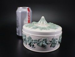Wedgwood COVERED CANDY BOX Celadon Green on Cream Grapevine England Vintage