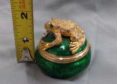 Gold Tone Frog On A Round Trinket Box With Green Rhinestone Eyes ~ Unbranded