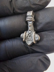Ancient Viking SILVER Thor ‘s Hammer Pendant Norse Wearable Necklace 800 AD