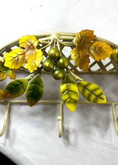 Vtg Decoline Tole Metal Fruit Leaves Shelf Hooks Rack Wall Shabby Cottage Tag FS
