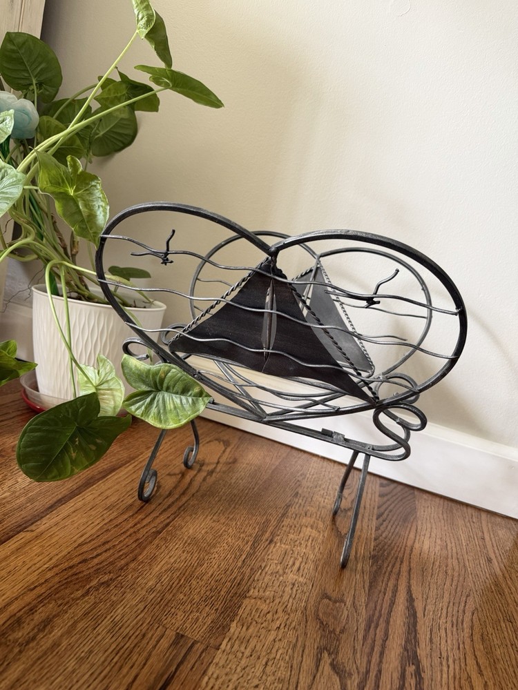Nautical Sailboat Boat Metal Magazine Rack Holder Nautical Decor