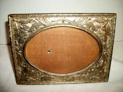 BUCKLERS NY PICTURE FRAME ORNATE SILVER ANTIQUE METAL HEAVY PEWTER SWIVEL EASEL