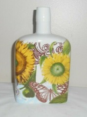 Rosanna Bottle Vase SUNFLOWERS & BUTTERFLIES – Ceramic 4.5×2.5 & 7.5″ tall
