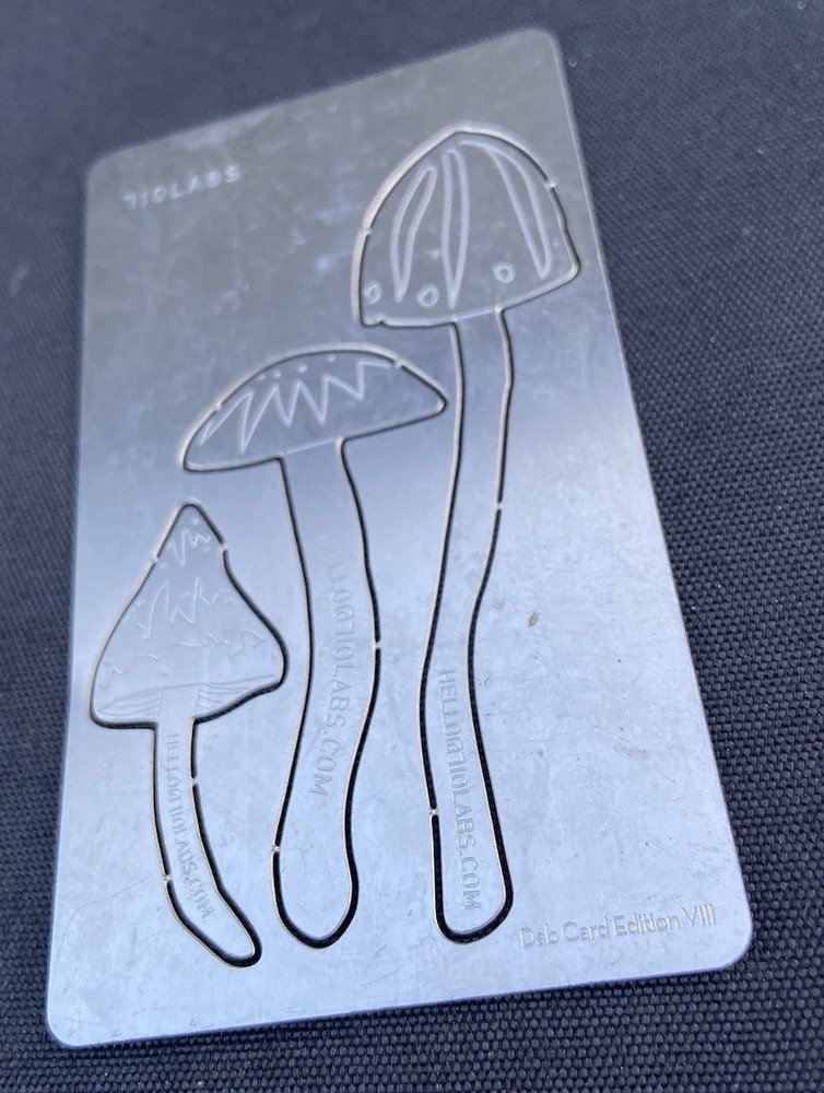 710 Labs Dab Card Edition VIII Mushroom Metal Wallet Dab Tools Rare