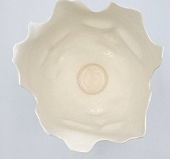 Modernist Bing Gleitsman Dimensional Hand Painted Porcelain 3 Faced Bowl Signed