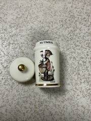 Vintage Nutmeg MJ Hummel Porcelain Spice Jar with Lid 1987 Switzerland ARS AG