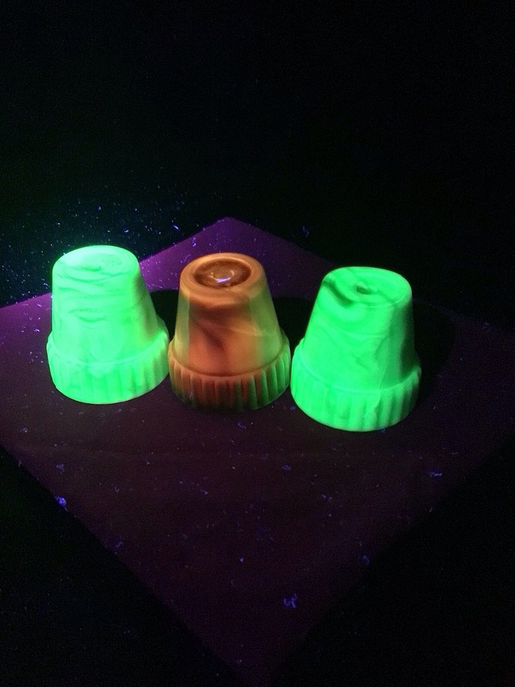 3-AKRO AGATE SLAG GLASS UV LIGHT REACTIVE 2.5” MINI RIBBED FLOWER POTS
