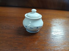 Longaberger Collector’s Club Miniature Tea Set With 27 Pieces