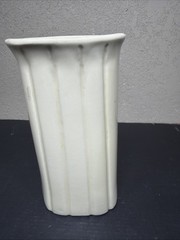 Vintage 7 Inch Decorative ￼orcelain Vse