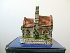 David Winter Sunday School In original box.