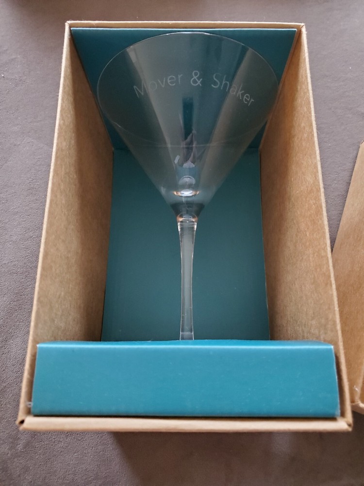 Hallmark Drinks On You Martini Glass 10 Oz. 295 mL NEW IN BOX Mover And Shaker