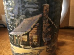 2008 10 oz Thomas Kinkade “Christmas Retreat” Tall Coffee Mug