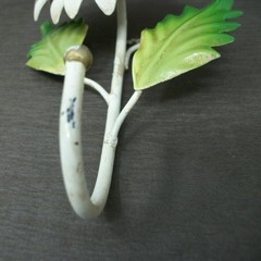 Vintage MCM Tole Painted Metal DAISY Floral Wall Hook Italy BOHO Flower Toleware