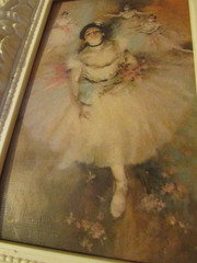 Avon Beauty in Motion Ballet Picture Ready to Hang 2 Ballerina Decorative Soaps