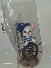 ANNALEE NEW Sailor Mouse 8″ Plush w/ Ship Wheel helm. White/Blue 2005 adorable.