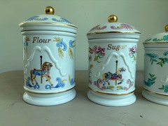 4 Lenox The Carousel Canisters Made Of Fine Porcelain With Gold-filled Trim P1
