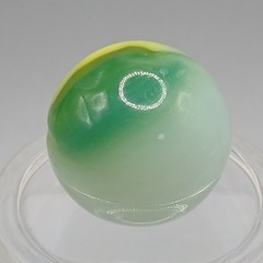 0.62″ Vintage Akro Agate Green Yellow Popeye Patch Marble- #Q141