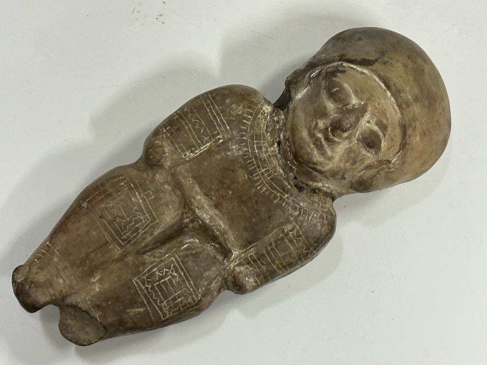 RARE PRE-COLUMBIAN ENGRAVED HUMAN EFFIGY OCARINA / WHISTLE FOUND IN ECUADOR