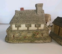 Vtg David Winter English Cottages Lot Of 6, 5 are Signed! Enesco, Collectibles