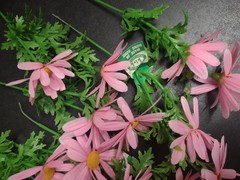 12 Stems Genuine 1960s Vintage Plastic Flowers – Marguerite Daisy 8 inches by 2″