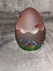 Vintage Unbranded Hand Painted Pink Frosted Glass Egg Flower Ladybug Easter