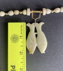 Vtg Carved Jade Double Fish Pendant Necklace Beads Boho Pisces Koi Carp