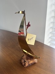 SIGNED DEMOTT NAUTICAL SAILBOAT SCULPTURE CALIFORNIA USA WOOD BRASS 9 in