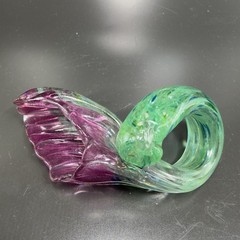 1995 Hand Blown Art Glass Amethyst Purple Flowers Set With Green Stems Signed