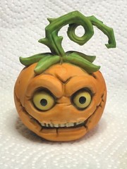 Harmony kingdom Artist Neil Eyre Designs Halloween creepy Face pumpkin Jekyll 3D