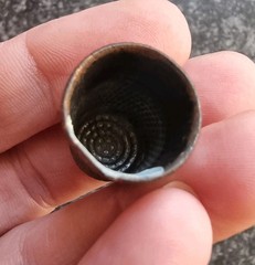 Post Medieval Thimble Antique Metal Detecting Find 21x17mm (19)