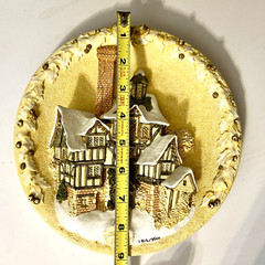 David Winter The Scrooge Family Home Plaque Handmade Great Britain Christmas