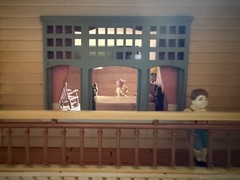 VTG 1991 Enesco Victorian Vignette Animated Action Musical Working Doll House