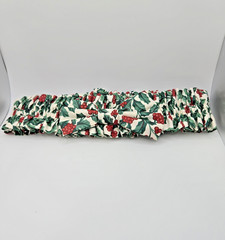 Longaberger Holly Medium Basket Garter with Bow “Traditional Holly”