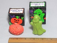 Vtg 90s Avon Kids Box Lot Mini Soaps Halloween Ghost Pumpkin & Power Rangers