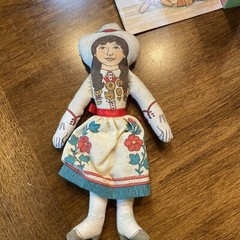 Hallmark/ Annie Oakley collectible doll/1979
