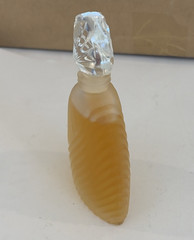 Fleur Diva Eau de Toilette Collectible Bottle 50 ml Emanuel Ungaro Vintage